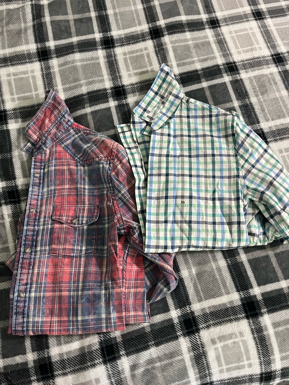 Express men’s shirts XS/TP